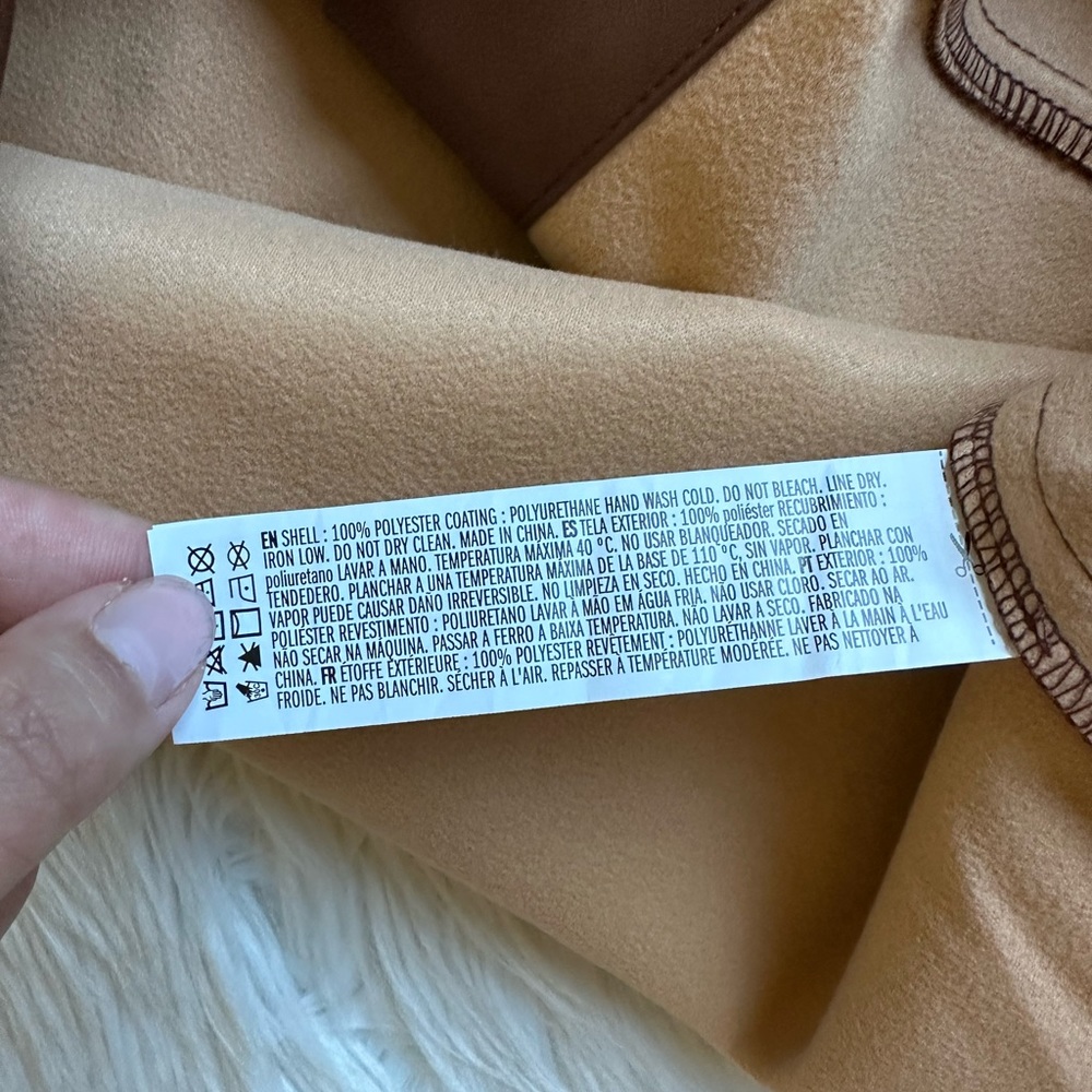 F21 faux leather shacket - Picture 6 of 6